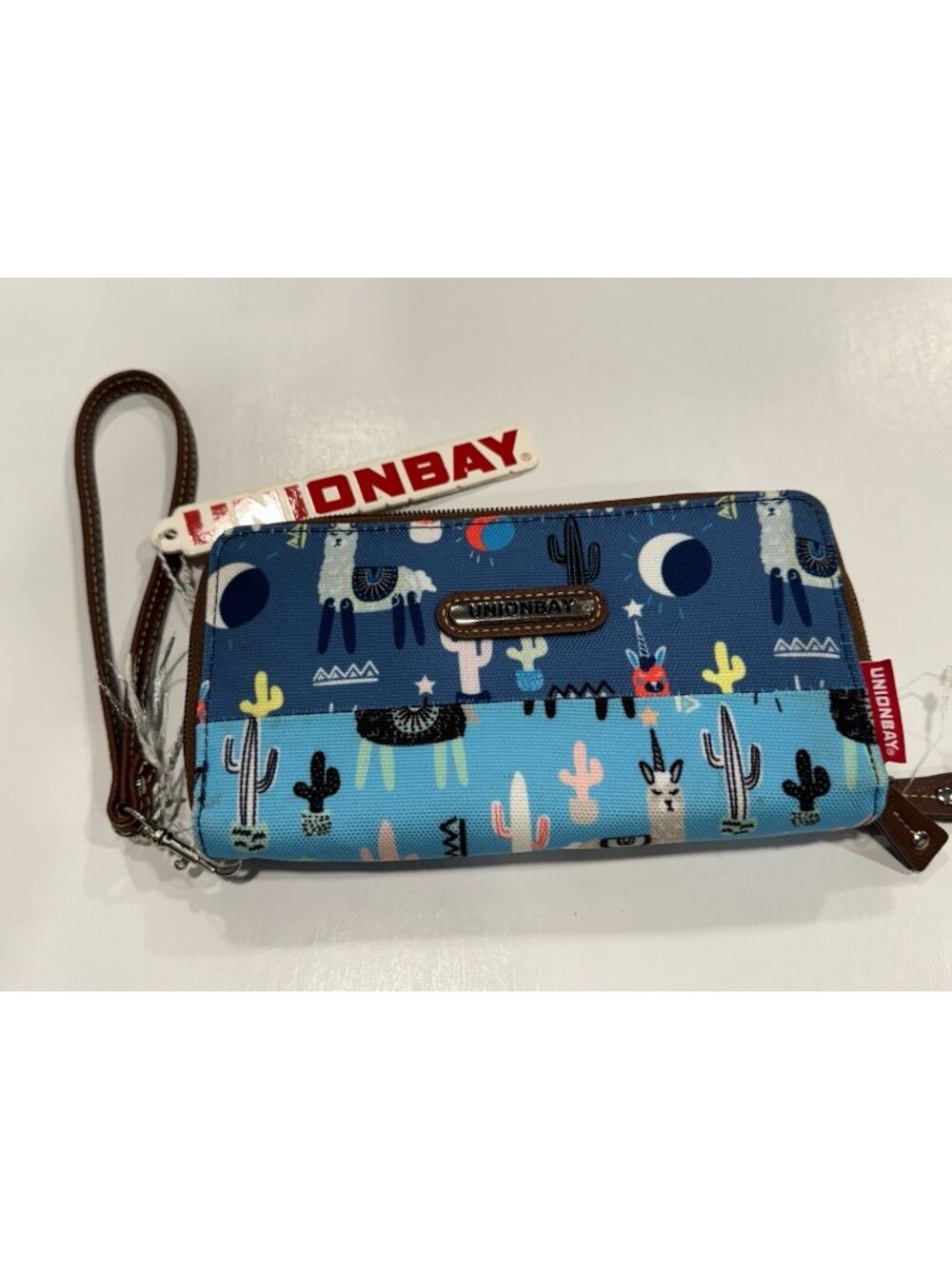 Unionbay Women's Wallet Double Zipper Cactus Llama LX9